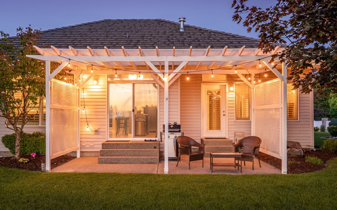 Making Your Home Stand Out With Twilight Photos