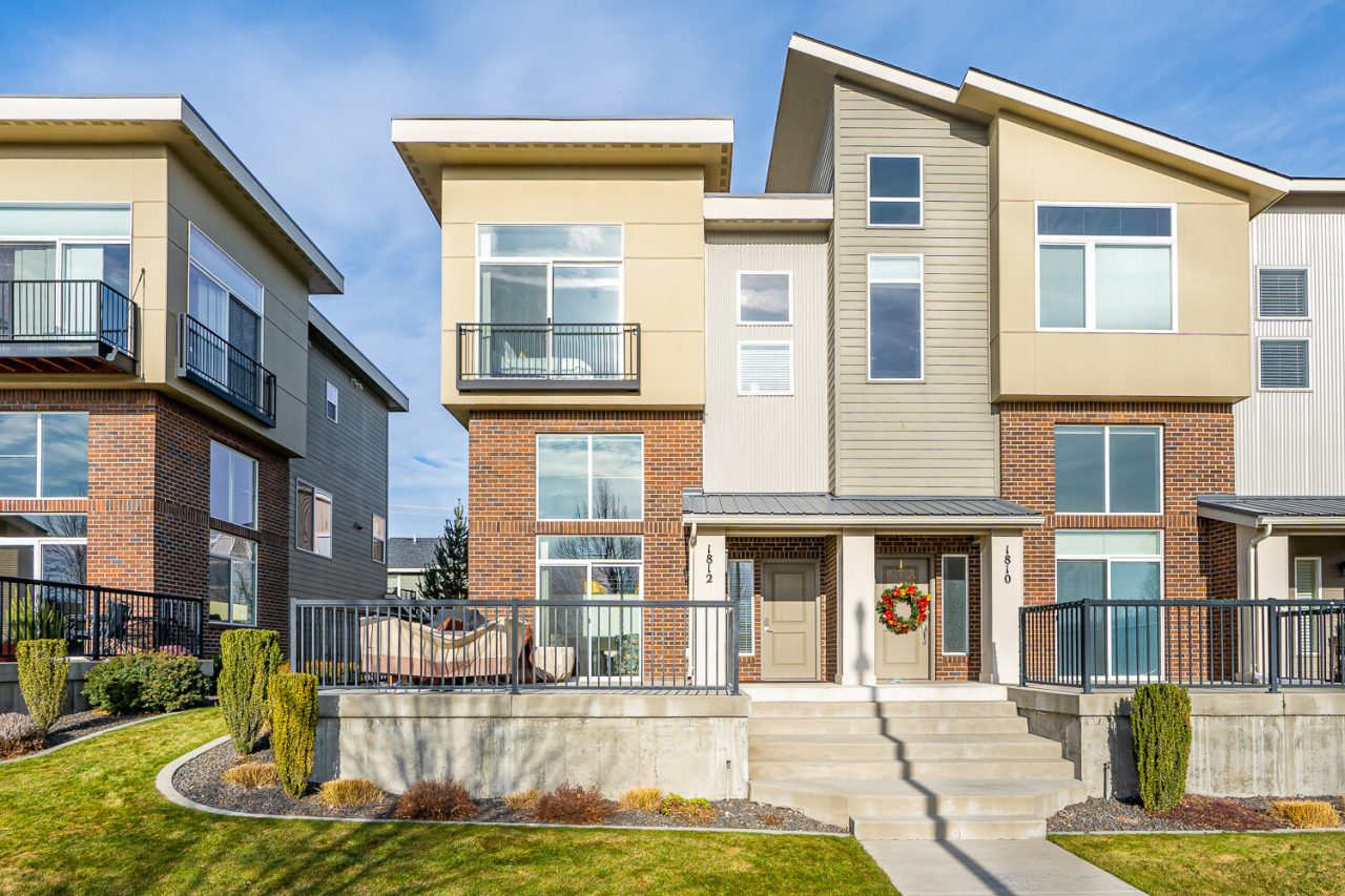 Portfolio Beautiful Condo In Kendall Yards Grand Showing